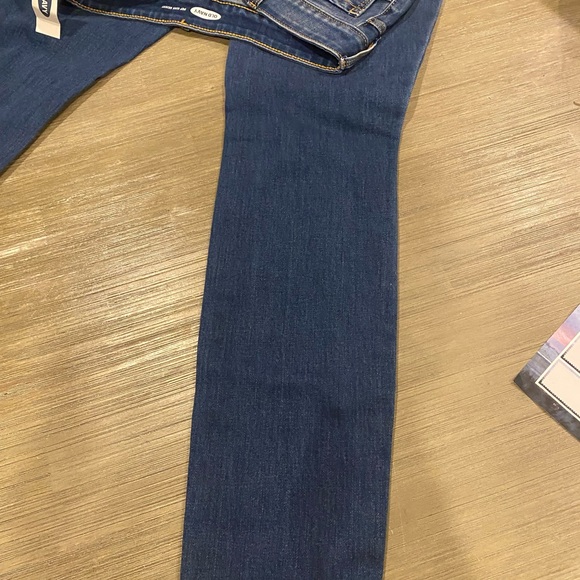 Old navy skinny blue jeans - Picture 7 of 7